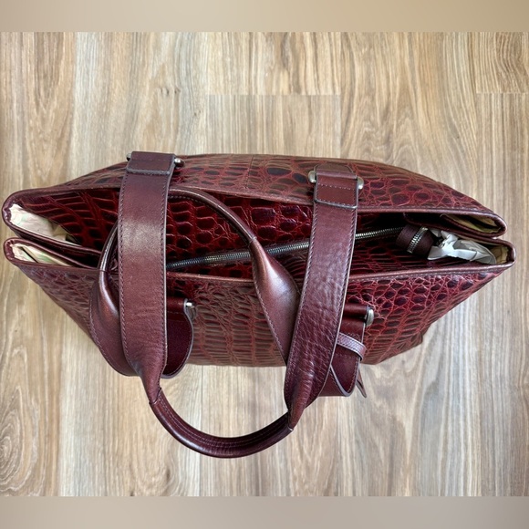 Chocolate Gator Signature Grande Tote by Consuela EUC - Picture 3 of 10